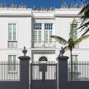 The Park Suites By Ires Lar